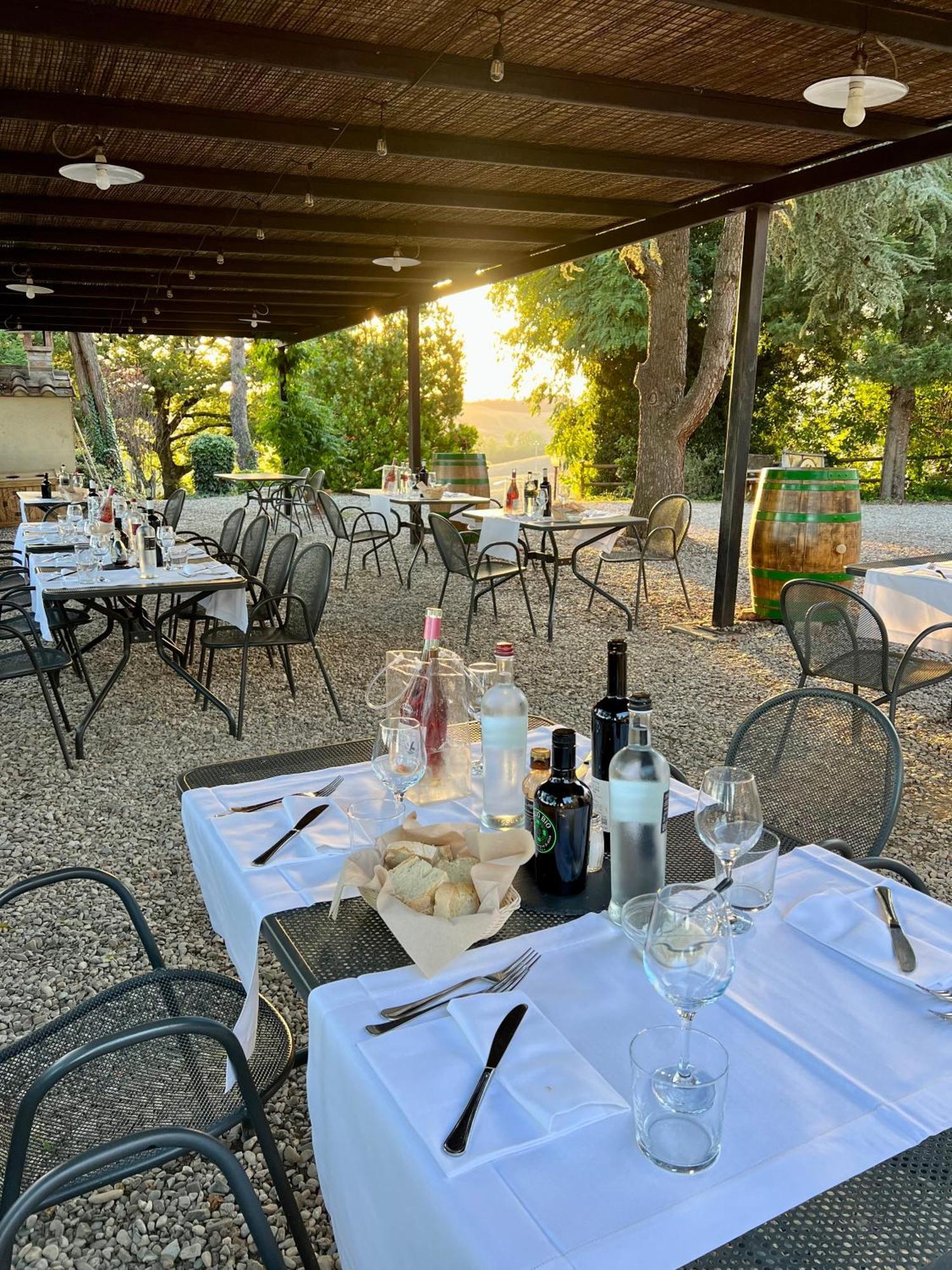 Agriturismo Pometti - Fattoria La Selva Trequanda Buitenkant foto